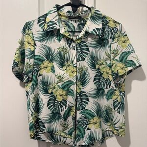 SHEIN Green Leaf Print Top